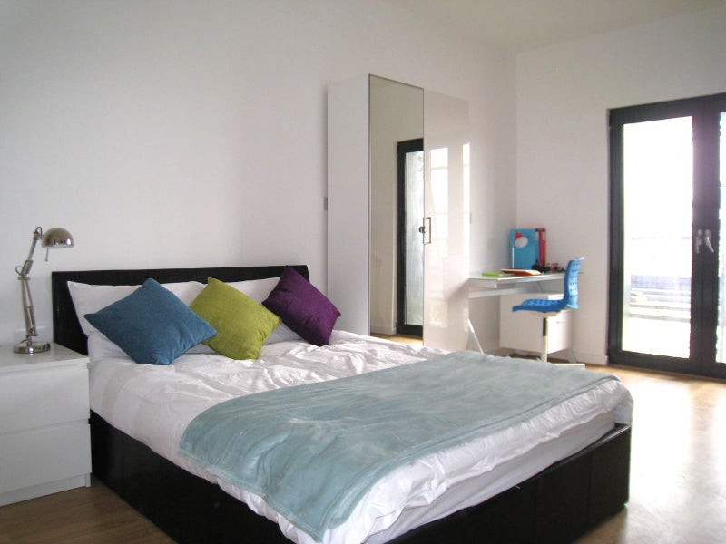 Self-contained caravans. Self contained breathing apparatus. Self contained. Apartment for rent in fairview quezon city 2019. Safety procedures for using breathing apparatus плакат.